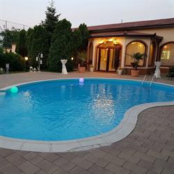 Pensiunea Vila-Royal, Urziceni program de funcționare
