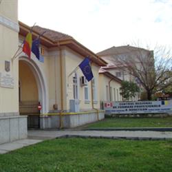 Centrul Regional de Formare Profesională a Adulţilor, Râmnicu Vâlcea program de funcționare