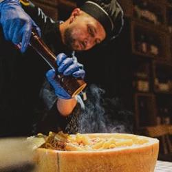 Il Piacere, Focşani program de funcționare