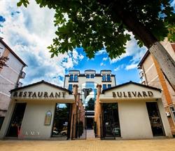 Bulevard - Hunedoara, program de funcționare