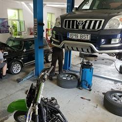 Auto Tyre Experts în Iaşi, Copou - program de funcționare