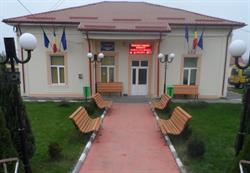 Primăria Comunei Brădeşti, program de funcționare