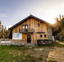 Cabana Stâna Târle, Sinaia program de funcționare