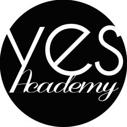 Yes Academy, Bucureşti program de funcționare