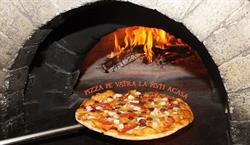 Pizza pe vatra la Pisti acasa, Anina program de funcționare