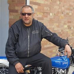 Daytona Twins Motorcycles în Bucureşti, Sector 4 - program de funcționare