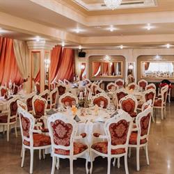 Exotic Palace, Codlea program de funcționare