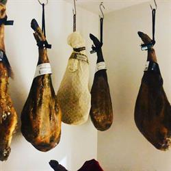 PATA NEGRA COPAS Y TAPAS SRL în Bucureşti, Sectorul 1 - program de funcționare